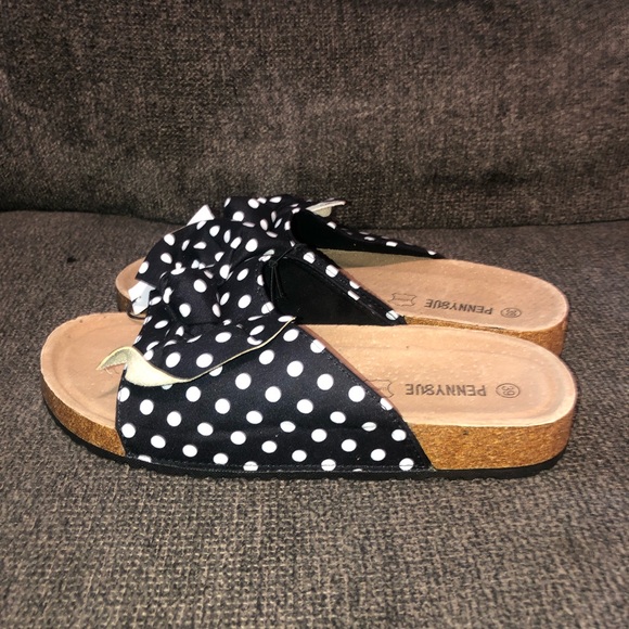 Women shoe - Picture 2 of 5